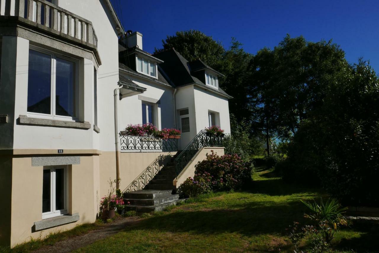 Vallee Des Ardoisieres Mael-Carhaix Bagian luar foto